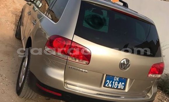 Buy Used Volkswagen Touareg Silver Car in Dakar in Dakar Buy Used Volkswagen Touareg Silver Car in Dakar in Dakar