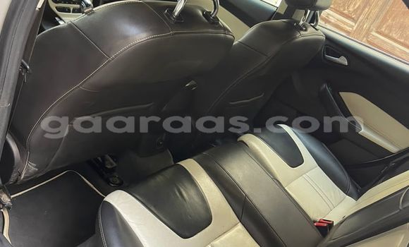 Dieundeu Occasion Ford Focus Silver Auto in Dakar in Dakar Dieundeu Occasion Ford Focus Silver Auto in Dakar in Dakar