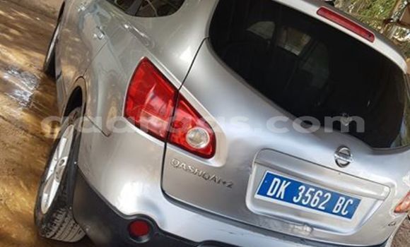 Buy Used Nissan Qashqai Silver Car in Dakar in Dakar Buy Used Nissan Qashqai Silver Car in Dakar in Dakar