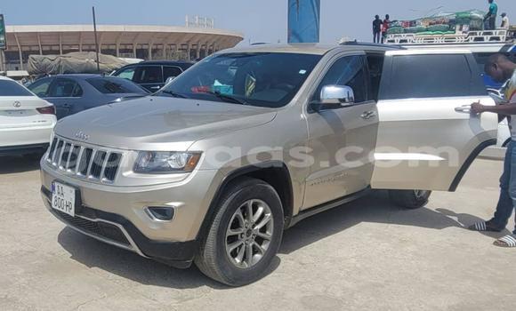 Dieundeu Occasion Jeep Grand Cherokee Silver Auto in Dakar in Dakar Dieundeu Occasion Jeep Grand Cherokee Silver Auto in Dakar in Dakar