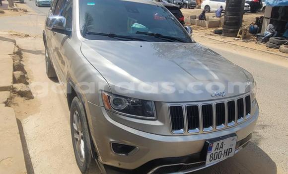 Dieundeu Occasion Jeep Grand Cherokee Silver Auto in Dakar in Dakar Dieundeu Occasion Jeep Grand Cherokee Silver Auto in Dakar in Dakar