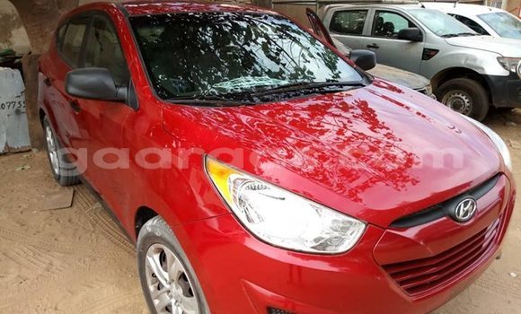Buy Used Hyundai Tucson Red Car in Dakar in Dakar Buy Used Hyundai Tucson Red Car in Dakar in Dakar