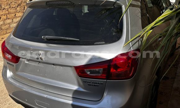 Dieundeu Imported Mitsubishi Outlander Silver Auto in Dakar in Dakar Dieundeu Imported Mitsubishi Outlander Silver Auto in Dakar in Dakar