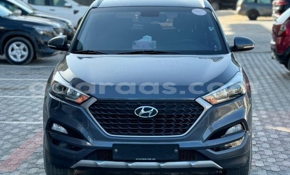 Buy Used Hyundai Tucson Silver Car in Dakar in Dakar Buy Used Hyundai Tucson Silver Car in Dakar in Dakar