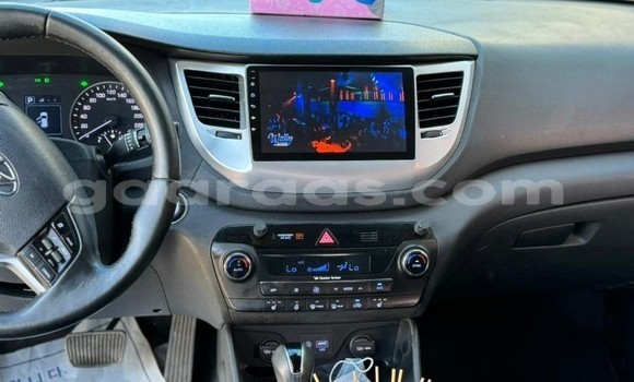 Buy Used Hyundai Tucson Silver Car in Dakar in Dakar Buy Used Hyundai Tucson Silver Car in Dakar in Dakar