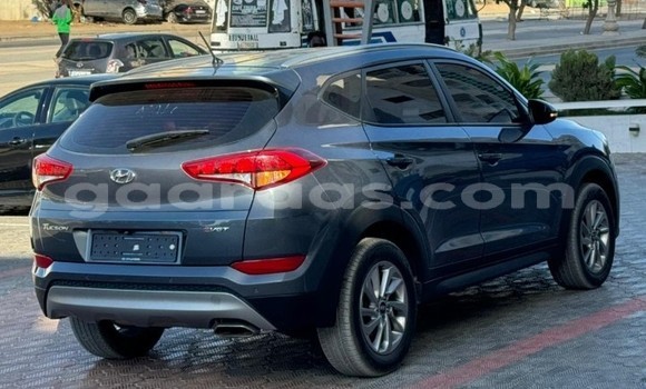 Buy Used Hyundai Tucson Silver Car in Dakar in Dakar Buy Used Hyundai Tucson Silver Car in Dakar in Dakar
