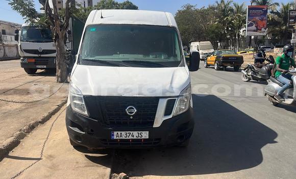 Buy Used Nissan UD White Truck in Dakar in Dakar Buy Used Nissan UD White Truck in Dakar in Dakar