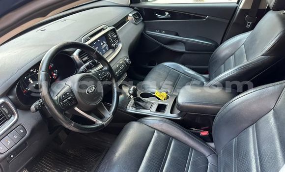 Dieundeu Occasion Kia Sorento Blue Auto in Dakar in Dakar Dieundeu Occasion Kia Sorento Blue Auto in Dakar in Dakar