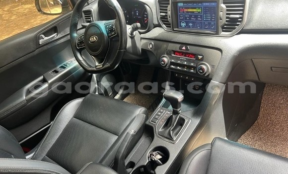 Dieundeu Occasion Kia Sportage White Auto in Dakar in Dakar Dieundeu Occasion Kia Sportage White Auto in Dakar in Dakar