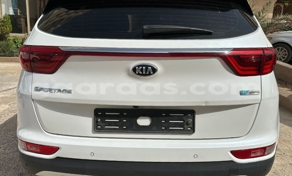Dieundeu Occasion Kia Sportage White Auto in Dakar in Dakar Dieundeu Occasion Kia Sportage White Auto in Dakar in Dakar