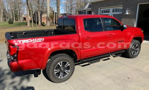 Acheter Occasion Voiture Toyota Tacoma Noir à Dakar, Dakar Acheter Occasion Voiture Toyota Tacoma Noir à Dakar, Dakar