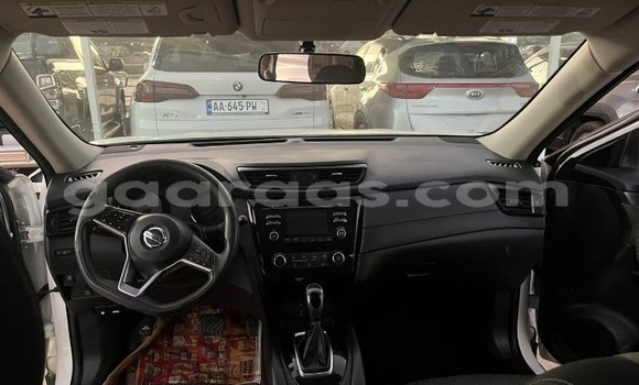 Acheter Occasion Voiture Nissan Rogue Blanc à Dakar, Dakar Acheter Occasion Voiture Nissan Rogue Blanc à Dakar, Dakar