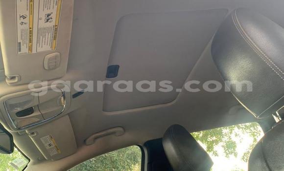 Dieundeu Occasion Jeep Cherokee Silver Auto in Dakar in Dakar Dieundeu Occasion Jeep Cherokee Silver Auto in Dakar in Dakar