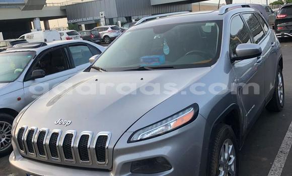 Dieundeu Occasion Jeep Cherokee Silver Auto in Dakar in Dakar Dieundeu Occasion Jeep Cherokee Silver Auto in Dakar in Dakar