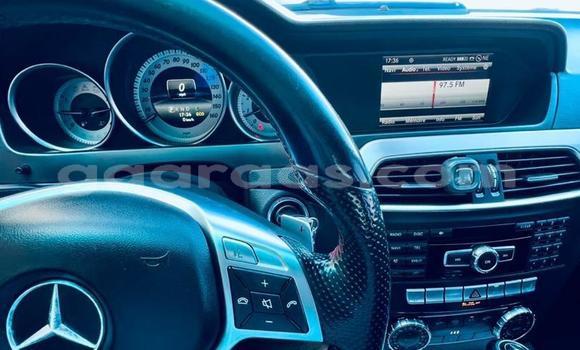 Acheter Occasion Voiture Mercedes‒Benz 300–Series Noir à Dakar, Dakar Acheter Occasion Voiture Mercedes‒Benz 300–Series Noir à Dakar, Dakar