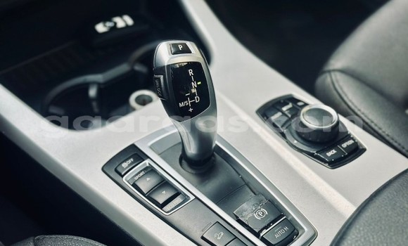 Acheter Occasion Voiture BMW X3 Blanc à Dakar, Dakar Acheter Occasion Voiture BMW X3 Blanc à Dakar, Dakar