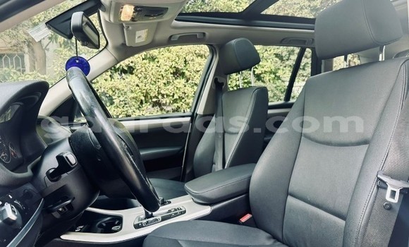 Acheter Occasion Voiture BMW X3 Blanc à Dakar, Dakar Acheter Occasion Voiture BMW X3 Blanc à Dakar, Dakar