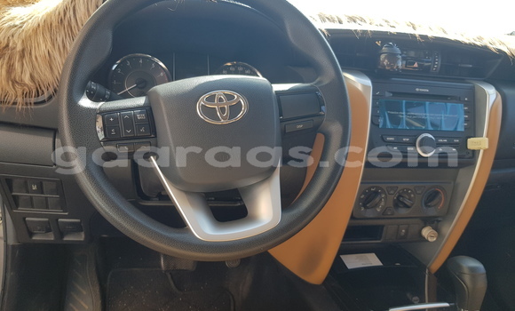 Acheter Occasion Voiture Toyota Fortuner Gris à Dakar, Dakar