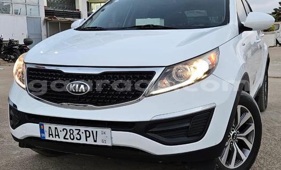 Buy Used Kia Sportage White Car in Dakar in Dakar Buy Used Kia Sportage White Car in Dakar in Dakar
