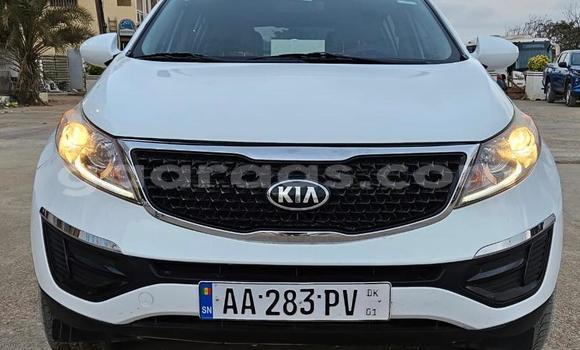 Dieundeu Occasion Kia Sportage White Auto in Dakar in Dakar Dieundeu Occasion Kia Sportage White Auto in Dakar in Dakar