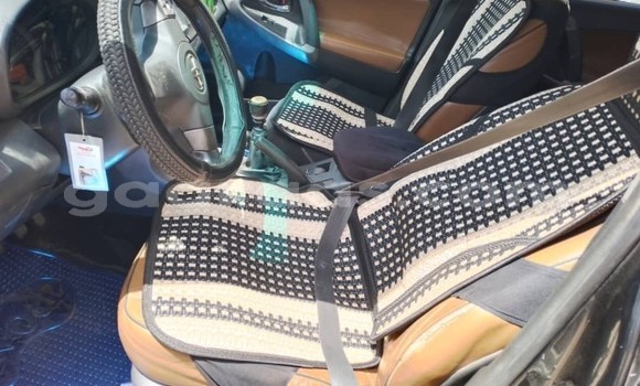 Dieundeu Occasion Toyota RAV4 Black Auto in Dakar in Dakar Dieundeu Occasion Toyota RAV4 Black Auto in Dakar in Dakar