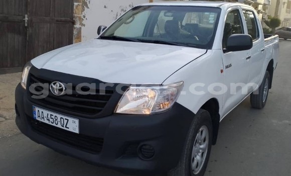 Acheter Occasion Voiture Toyota Hilux Blanc à Dakar, Dakar Acheter Occasion Voiture Toyota Hilux Blanc à Dakar, Dakar