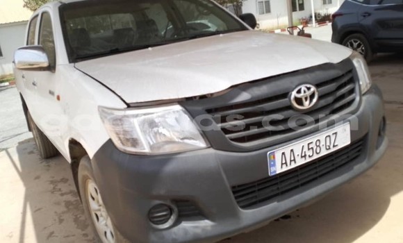 Acheter Occasion Voiture Toyota Hilux Blanc à Dakar, Dakar Acheter Occasion Voiture Toyota Hilux Blanc à Dakar, Dakar