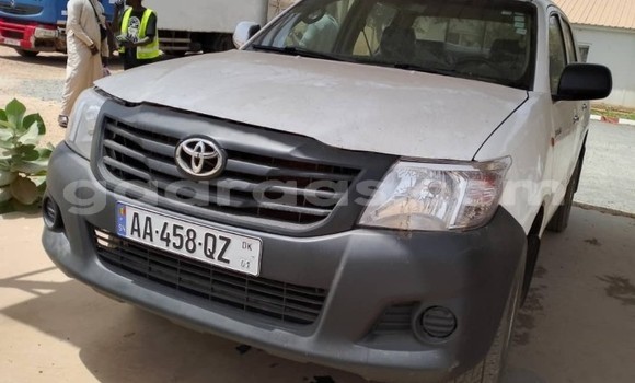 Acheter Occasion Voiture Toyota Hilux Blanc à Dakar, Dakar Acheter Occasion Voiture Toyota Hilux Blanc à Dakar, Dakar