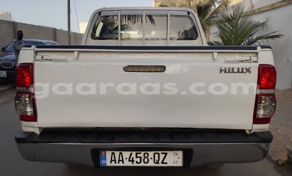 Acheter Occasion Voiture Toyota Hilux Blanc à Dakar, Dakar Acheter Occasion Voiture Toyota Hilux Blanc à Dakar, Dakar