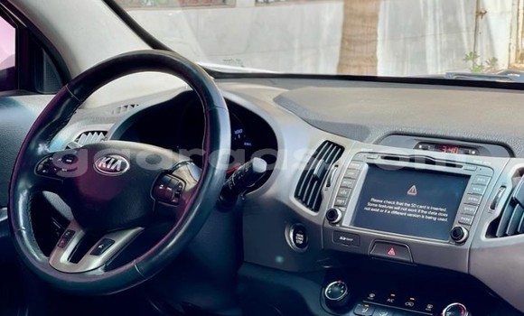 Dieundeu Occasion Kia Sportage White Auto in Dakar in Dakar Dieundeu Occasion Kia Sportage White Auto in Dakar in Dakar