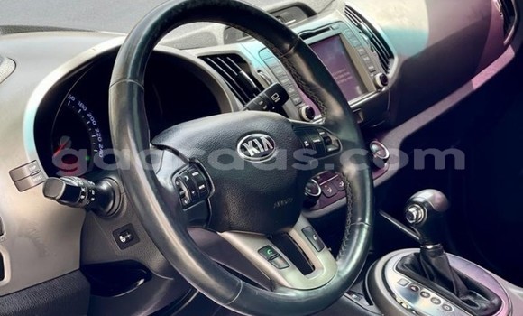 Dieundeu Occasion Kia Sportage White Auto in Dakar in Dakar Dieundeu Occasion Kia Sportage White Auto in Dakar in Dakar