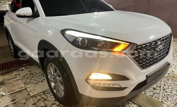 Buy Used Hyundai Tucson White Car in Dakar in Dakar Buy Used Hyundai Tucson White Car in Dakar in Dakar