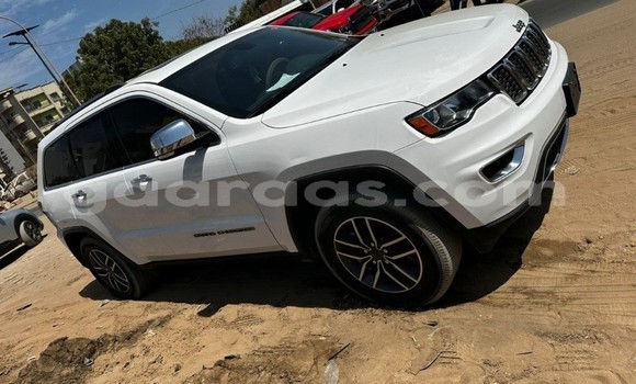 Acheter Occasion Voiture Jeep Grand Cherokee Blanc à Dakar, Dakar Acheter Occasion Voiture Jeep Grand Cherokee Blanc à Dakar, Dakar
