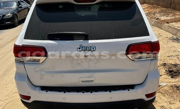 Acheter Occasion Voiture Jeep Grand Cherokee Blanc à Dakar, Dakar Acheter Occasion Voiture Jeep Grand Cherokee Blanc à Dakar, Dakar