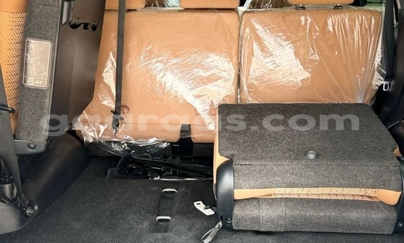 Acheter Occasion Voiture Toyota Fortuner Noir à Dakar, Dakar Acheter Occasion Voiture Toyota Fortuner Noir à Dakar, Dakar