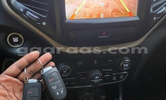 Dieundeu Occasion Jeep Cherokee Blue Auto in Dakar in Dakar Dieundeu Occasion Jeep Cherokee Blue Auto in Dakar in Dakar