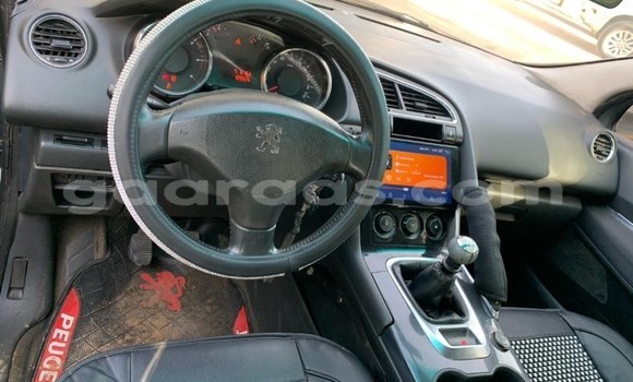 Buy Used Peugeot 3008 Silver Car in Dakar in Dakar Buy Used Peugeot 3008 Silver Car in Dakar in Dakar