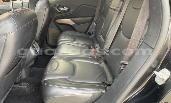 Dieundeu Occasion Jeep Cherokee Black Auto in Dakar in Dakar Dieundeu Occasion Jeep Cherokee Black Auto in Dakar in Dakar