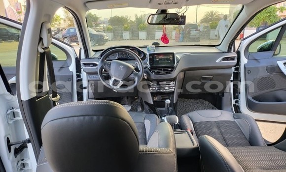 Buy Used Peugeot 2008 White Car in Dakar in Dakar Buy Used Peugeot 2008 White Car in Dakar in Dakar