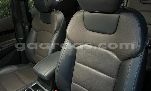 Buy Used SsangYong Korando Silver Car in Dakar in Dakar Buy Used SsangYong Korando Silver Car in Dakar in Dakar