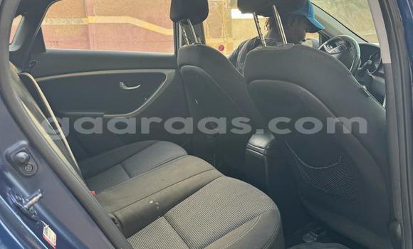 Buy Used Hyundai Elantra Blue Car in Dakar in Dakar Buy Used Hyundai Elantra Blue Car in Dakar in Dakar