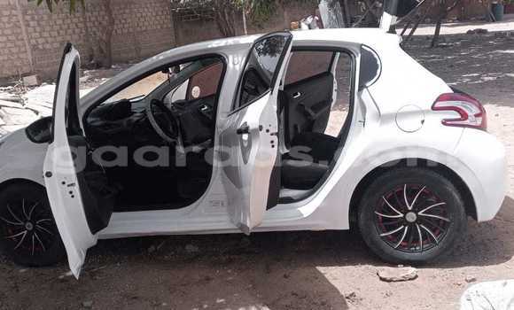 Dieundeu Occasion Peugeot 208 White Auto in Dakar in Dakar Dieundeu Occasion Peugeot 208 White Auto in Dakar in Dakar