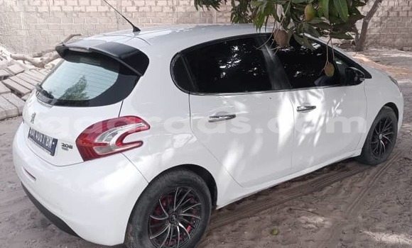 Dieundeu Occasion Peugeot 208 White Auto in Dakar in Dakar Dieundeu Occasion Peugeot 208 White Auto in Dakar in Dakar