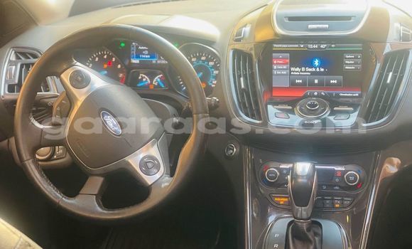 Acheter Occasion Voiture Ford Escape Rouge à Dakar, Dakar Acheter Occasion Voiture Ford Escape Rouge à Dakar, Dakar