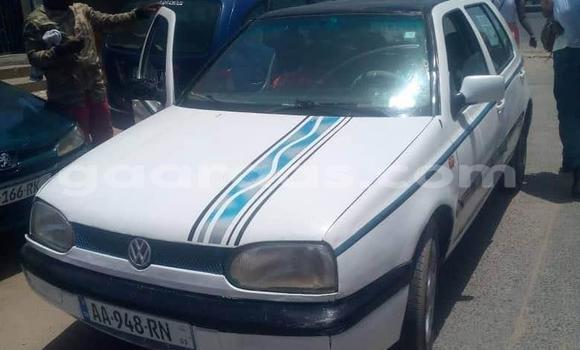 Dieundeu Occasion Volkswagen Golf White Auto in Dakar in Dakar Dieundeu Occasion Volkswagen Golf White Auto in Dakar in Dakar