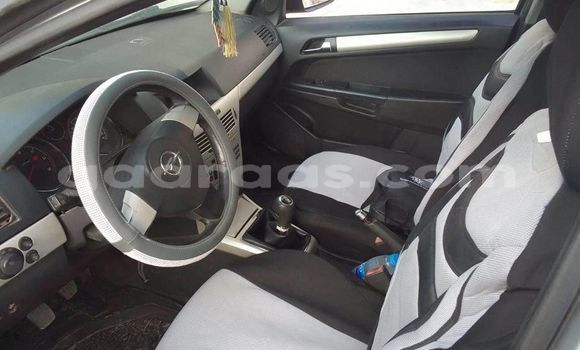 Acheter Occasion Voiture Opel Zafira Autre à Dakar, Dakar Acheter Occasion Voiture Opel Zafira Autre à Dakar, Dakar
