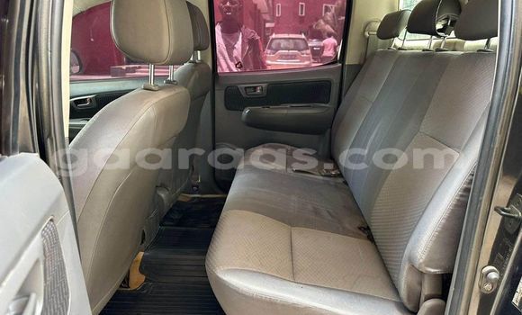 Acheter Occasion Voiture Toyota Hilux Noir à Dakar, Dakar Acheter Occasion Voiture Toyota Hilux Noir à Dakar, Dakar