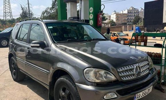 Buy Used Mercedes‒Benz ML–Class Black Car in Dakar in Dakar