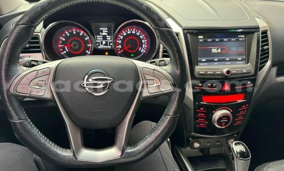 Dieundeu Occasion SsangYong Tivoli White Auto in Dakar in Dakar Dieundeu Occasion SsangYong Tivoli White Auto in Dakar in Dakar