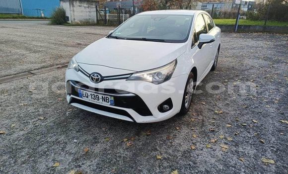 Acheter Occasion Voiture Toyota Avensis Blanc à Dakar, Dakar